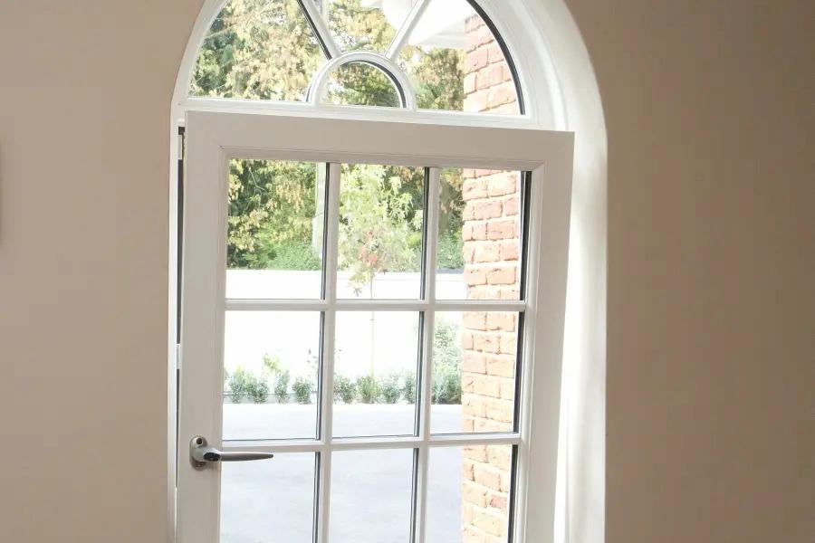 Stylish And Practical Benefits Of Tilt & Turn Windows